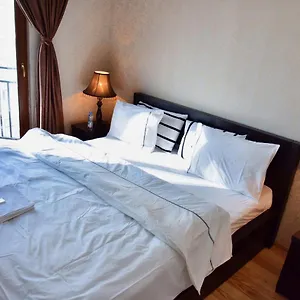https://aden-apartments.alltbilisihotels.com