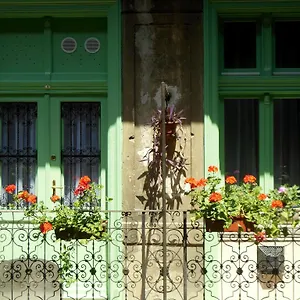 https://miniapartman-budapest.inbudapesthotels.com