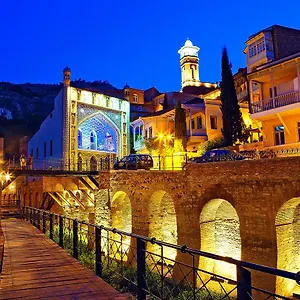 https://gm.alltbilisihotels.com